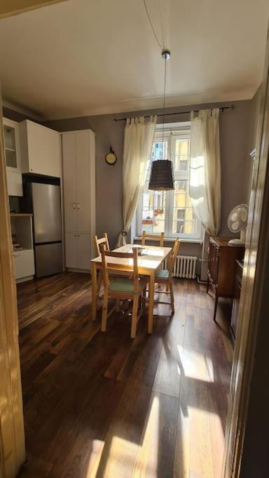 Your Royal 2 Bedroom City Center Stay Belgrad Exterior foto