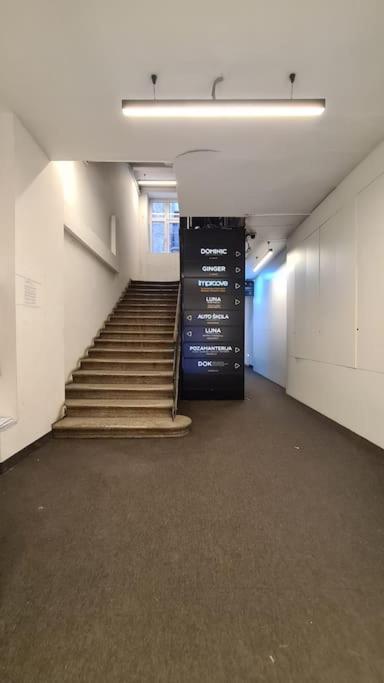 Your Royal 2 Bedroom City Center Stay Belgrad Exterior foto