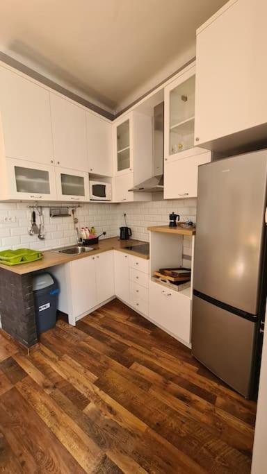 Your Royal 2 Bedroom City Center Stay Belgrad Exterior foto